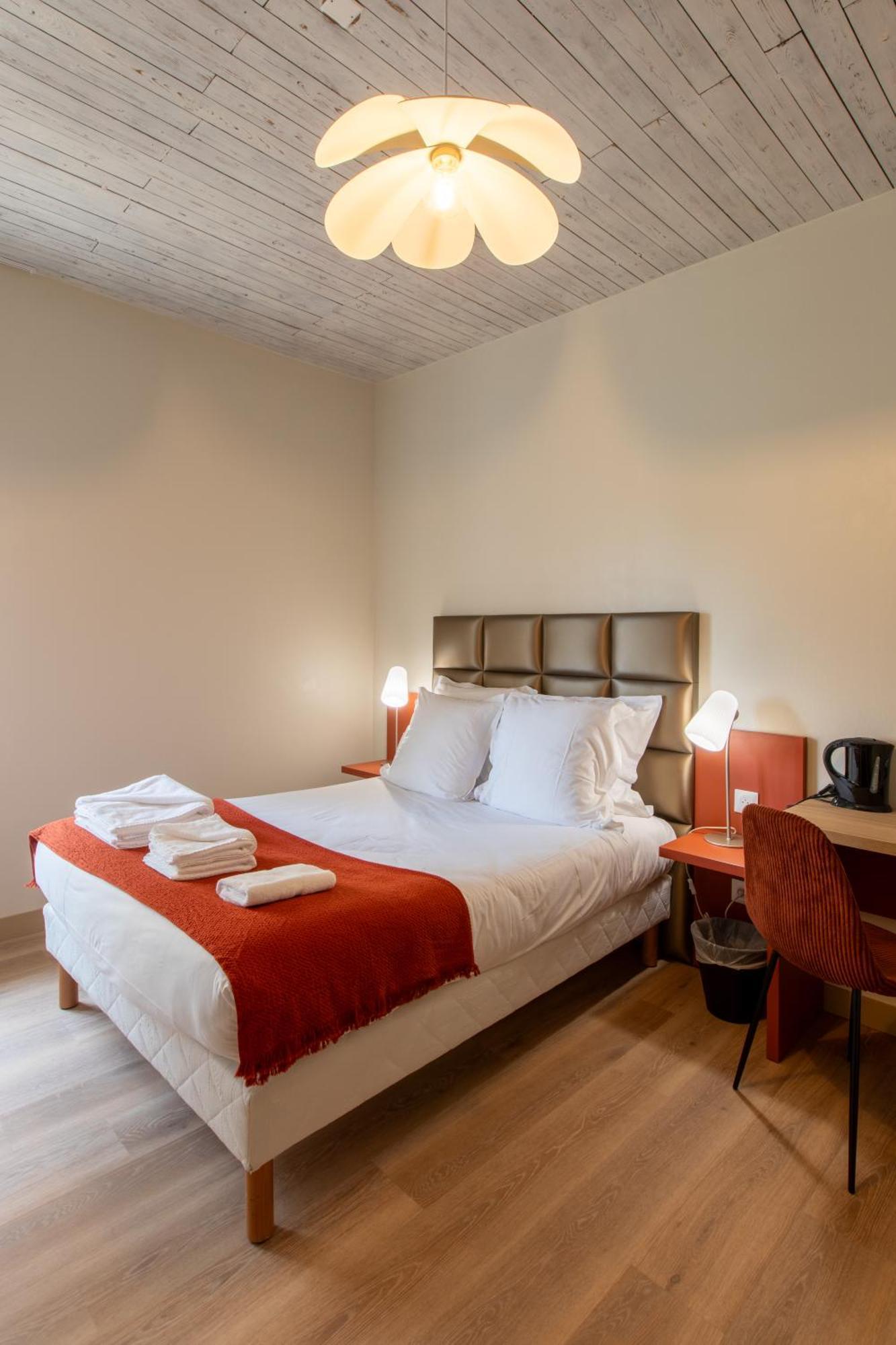 Domaine De La Courbe Hotel & Spa Le Lude Ngoại thất bức ảnh